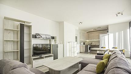 Sunny, spacious two-room apartment in the Green Residence complex