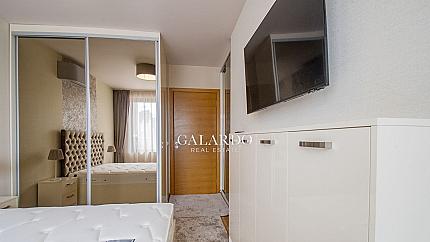 Modern apartment with three bedrooms and unique views in Silver City, Krastova Vada district