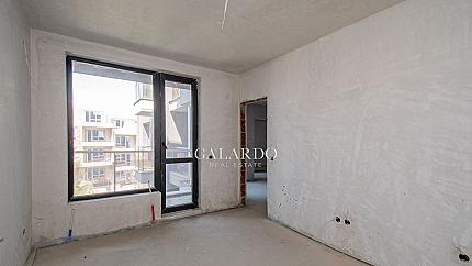 Sunny two-bedroom apartment in Malinova Dolina district in front of Act 15