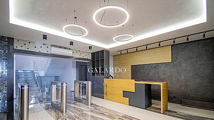 Spacious office with a panoramic view in a business building on "Simeonovsko Shosse" Blvd.