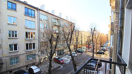 Two-bedroom apartment in Doctor's Garden