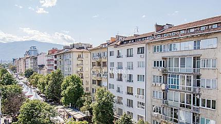 Apartment for lovers of life and amenities in the top center of Sofia