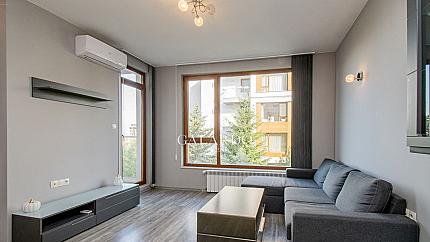 Spacious and sunny one-bedroom apartment next to "Flora" kindergarten in Manastirski livadi district - east