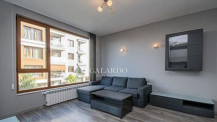 Spacious and sunny one-bedroom apartment next to "Flora" kindergarten in Manastirski livadi district - east