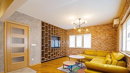 Дизайнерски тристаен апартамент  под наем в долен Лозенец