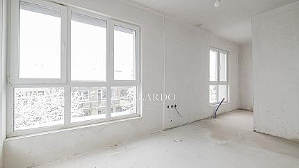 Three bedroom apartment in a new building on Buntovnik Street, Lozenets