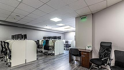 Spacious office for sale in a shopping center, Mladost 1А quarter