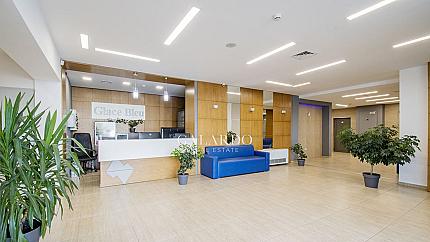 Office in a luxury office building in the district Druzhba 2