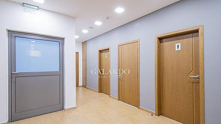 Office in a luxury office building in the district Druzhba 2