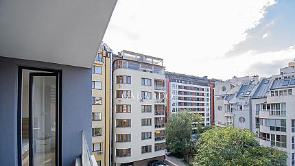 Three-room apartment in the Center of the capital in a new building