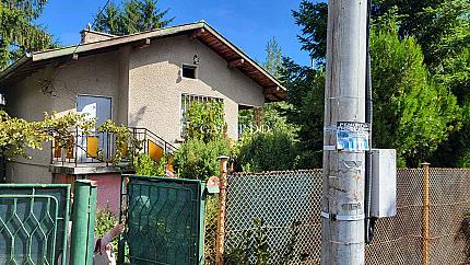 Flat yard with a house, v.z. Kosanin dol, Pancharevo