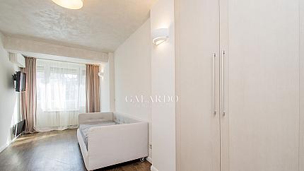 Elegant apartment in a prime location in the city center