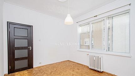 Spacious three-room apartment near Vitosha Boulevard