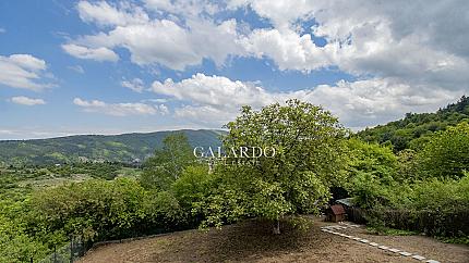 Superb house above Pancharevo Park