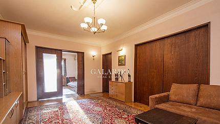 Spacious three bedroom apartment in front of Borissova Garden