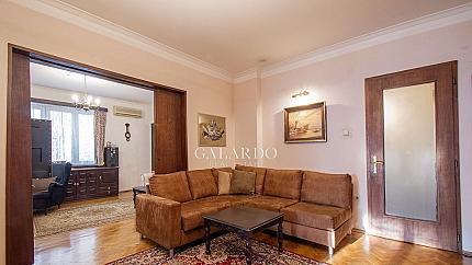 Spacious three bedroom apartment in front of Borissova Garden