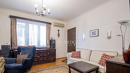 Spacious three bedroom apartment in front of Borissova Garden