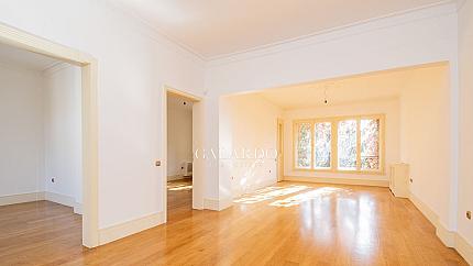 Еxceptional 2-bedroom apartment located in the heart of Sofia's ideal center