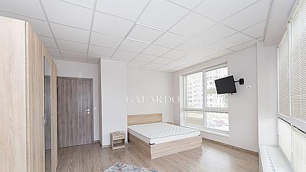 Three-bedroom apartment in Student city quarter, near Hotel Vega