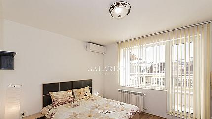 Spacious, sunny two bedroom apartment in Strelbishte Quarter