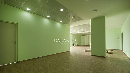 Spacious office in a business building