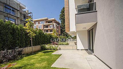 Spacious one bedroom apartment with own yard in Dragalevtsi