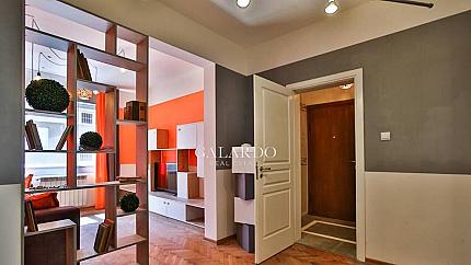 Two bedroom design apartment near the National Palace of Culture and the Medical University