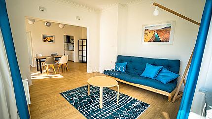 Просторен и слънчев апартамент по дизайнерски проект в кв. Яворов