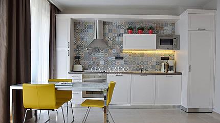 Designer bright two bedroom apartment near National Palace of Culture