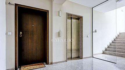 Luxury apartment for sale in "Michel" building
