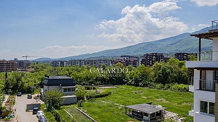Panoramic two-bedroom apartment in Manastirski Livadi - east
