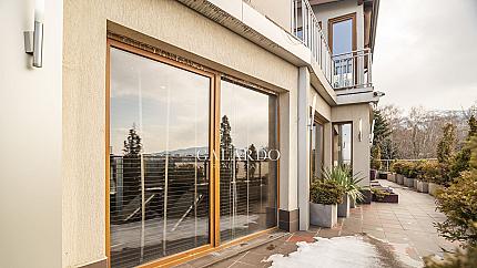 Penthouse for sale with beautiful views of Vitosha Mountain in Lozenets
