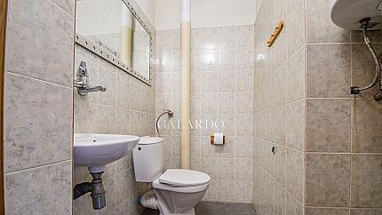 Spacious one-bedroom apartment in Vitosha district