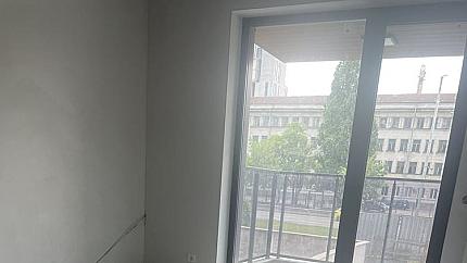 Нов апартамент с три спални до метростанция Опълченска, Център