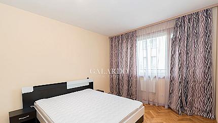 Bright and cozy apartment next to Bulgaria Blvd