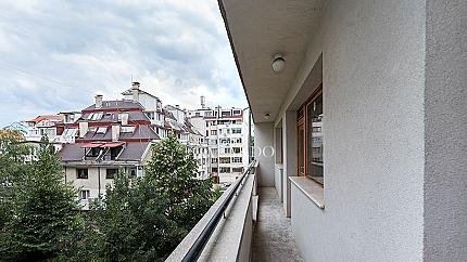 Bright and cozy apartment next to Bulgaria Blvd