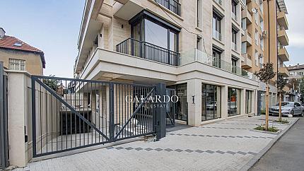 Spacious new apartment with two bedrooms and fully finished in Krasno Selo district