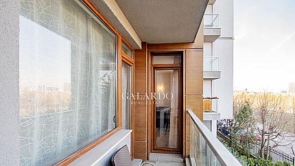 Sunny two-room apartment next to "Flora" kindergarten in the district Monastery meadows east