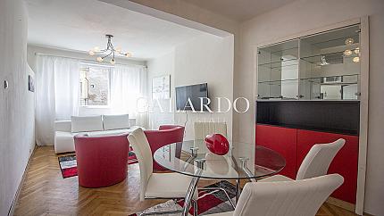 Двустаен апартамент с топ локация в центъра на София