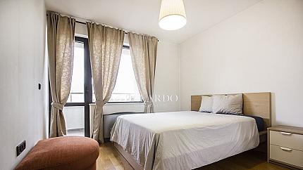 Furnished apartment in representative building near Doctor's Monument
