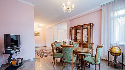 Rare offer - a three-story house located in the Manastirski livadi district