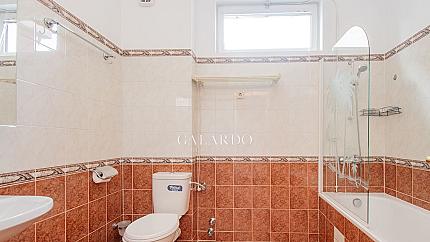 Rare offer - a three-story house located in the Manastirski livadi district