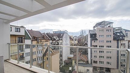 A new apartment with three bedrooms and a large terrace in Strelbishte district