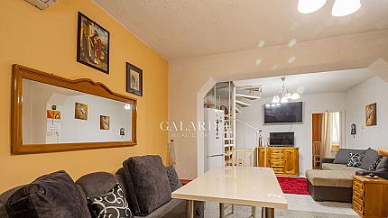 Къща/парцел за продажба