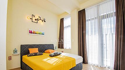 Невероятен дизайнерски двустаен апартамент в Горубляне