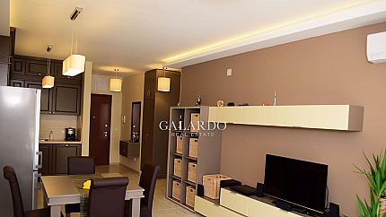 One bedroom furnished apartment in Este Complex