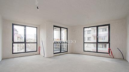 Panoramic two-bedroom apartment in a new building, Poligona quarter