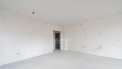 Panoramic two-bedroom apartment in a new building, Poligona quarter