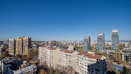 Панорамен апартамент с две спални в сграда Хармония, кв. Дианабад