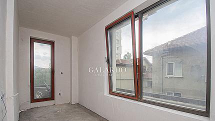 Two-level apartment near the National Palace of Culture with beautiful views
